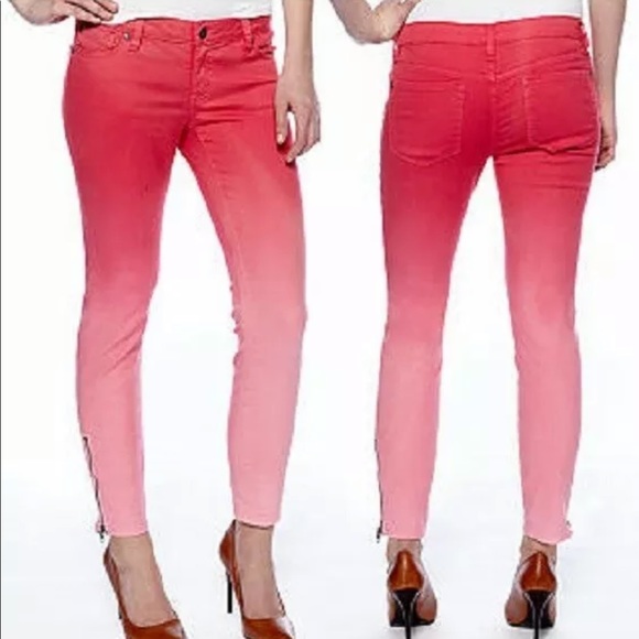 Jessica Simpson Denim - ⭐️Jessica Simpson Ombré Zipper Ankle Jeans